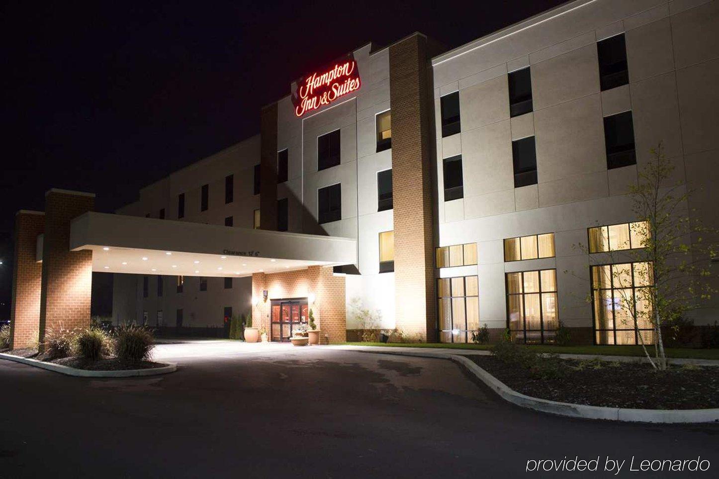 Hampton Inn & Suites Harrisburg Exterior foto